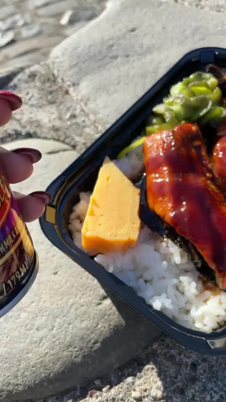 Video review of Super Mira Market