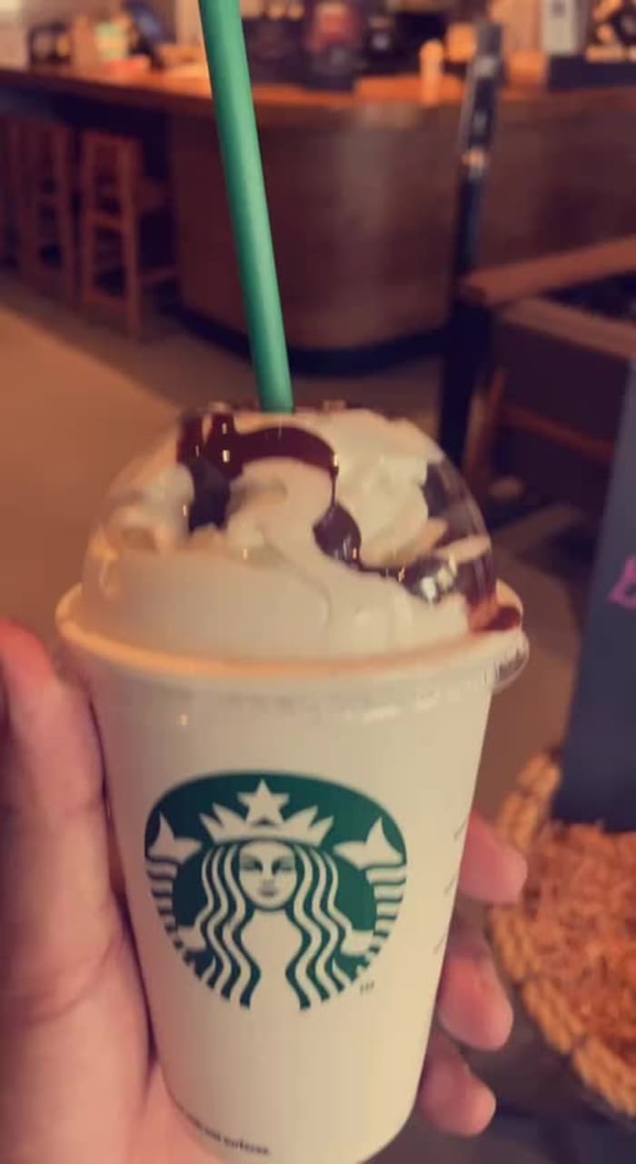 Starbucks Coffee , Connaught Place