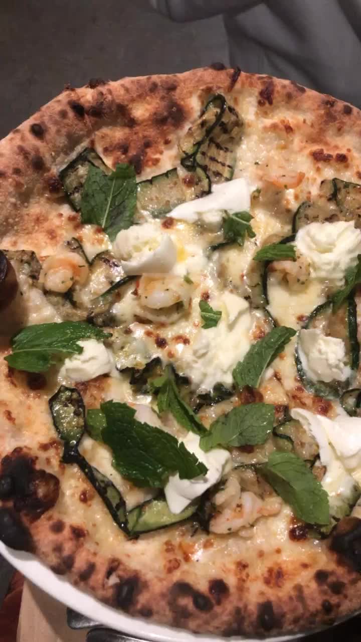 Italia +39 Pizzeria & Degustation