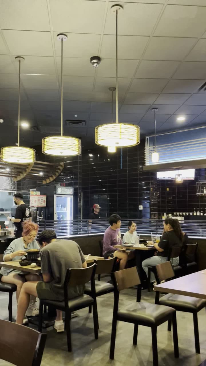 Nikugen Steak & Ramen