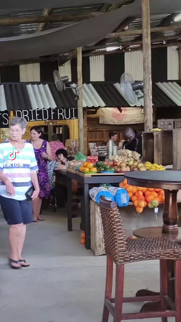 Kraaines Farmers Market