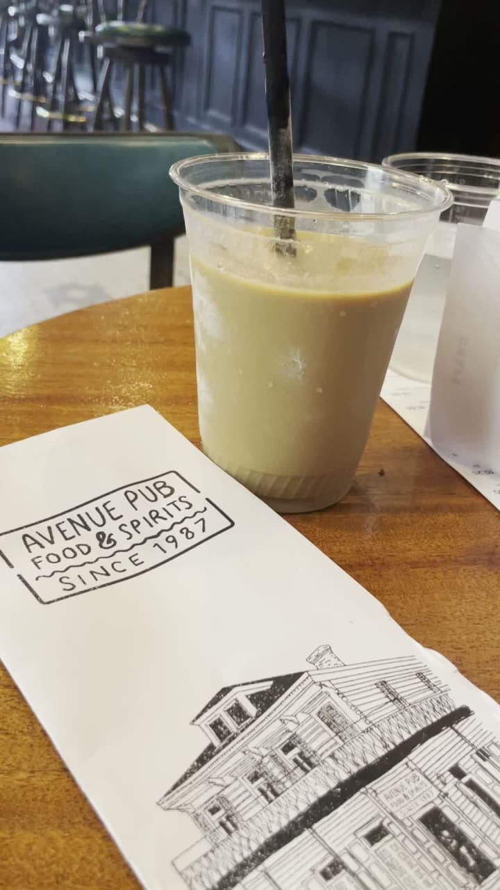 Video review of The Avenue Pub