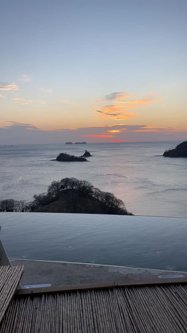 Video review of Sentido Norte