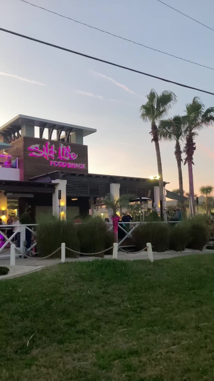 Video review of Salt Life Food Shack
