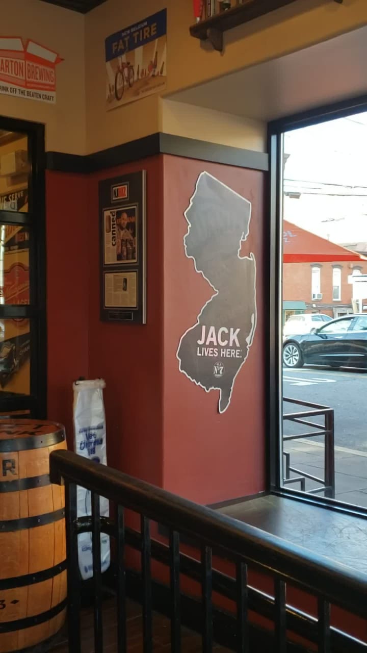 Video review of Left Bank Burger Bar