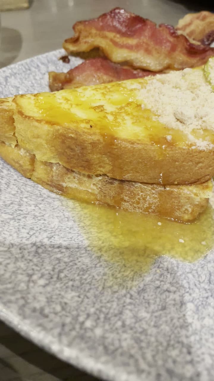 Ale & Compass Restaurant