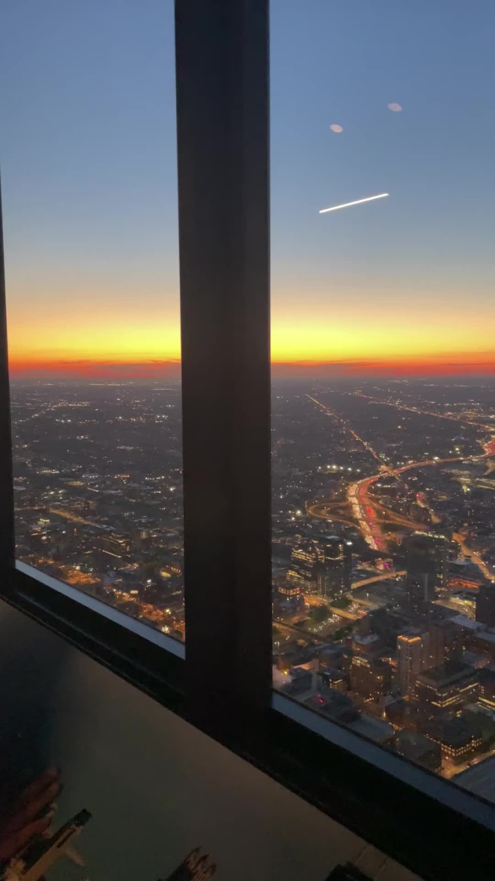 Video review of Skydeck Chicago