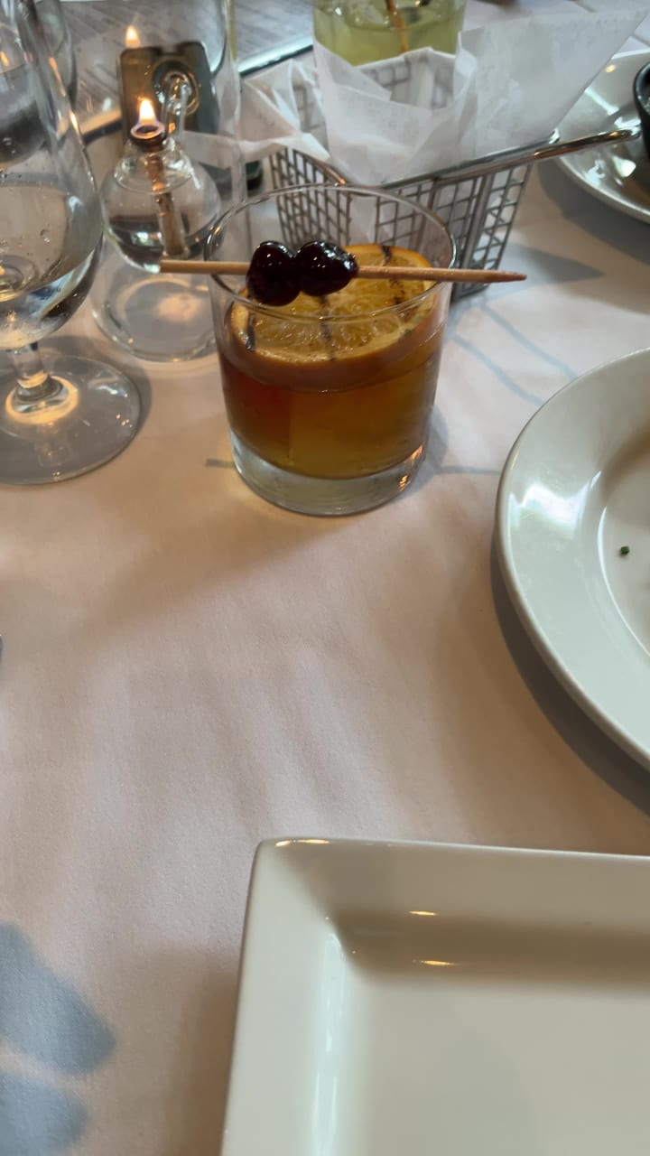 Video review of Table 26 Palm Beach