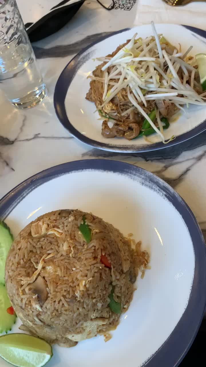 Video review of Pro Thai