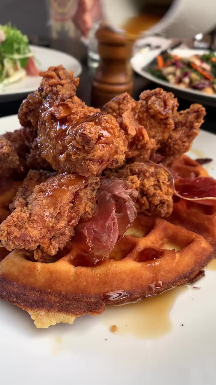 Video review of A.O.C.