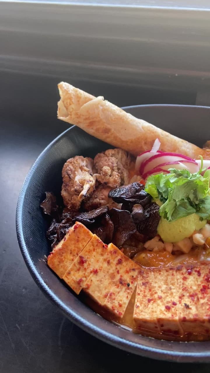 Video review of Vital Root