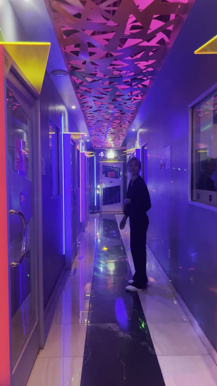 Video review of Pharaoh Karaoke Lounge