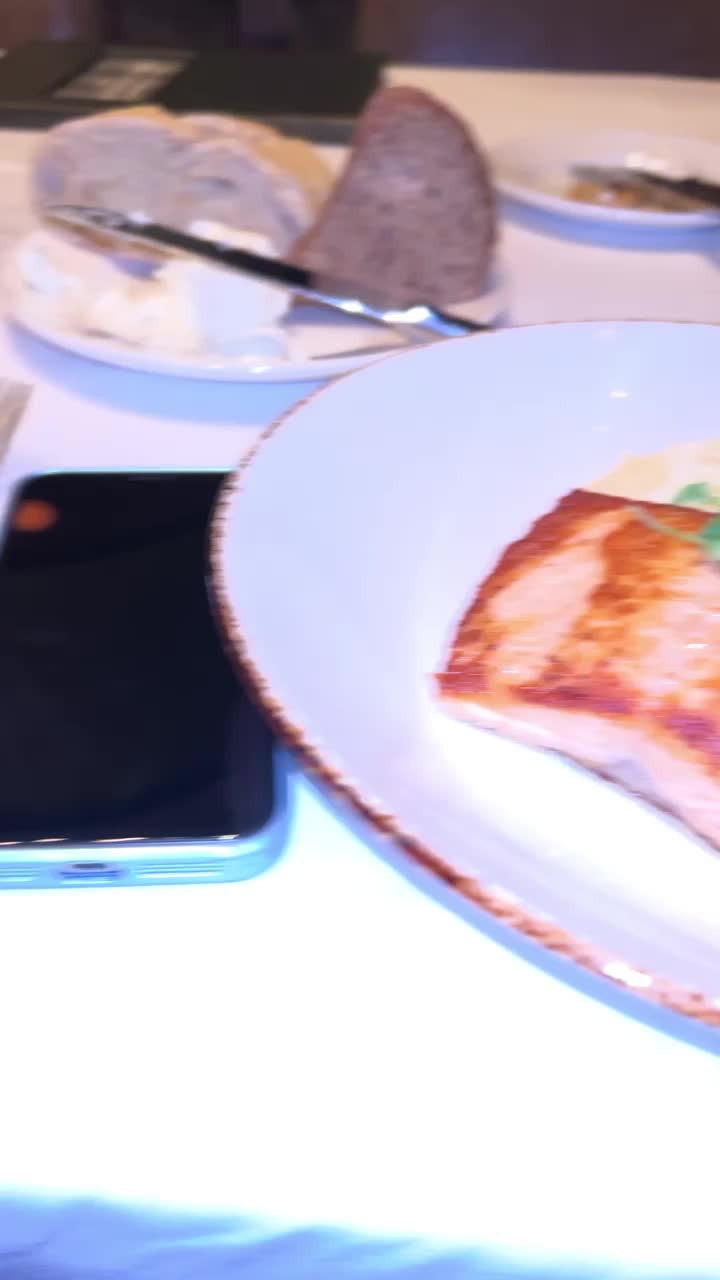 Video review of The Sun Dial Restaurant, Bar & View