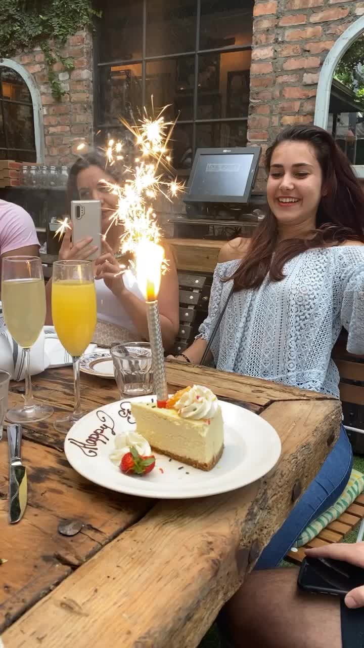 Louie Bossi's Ristorante Bar Pizzeria