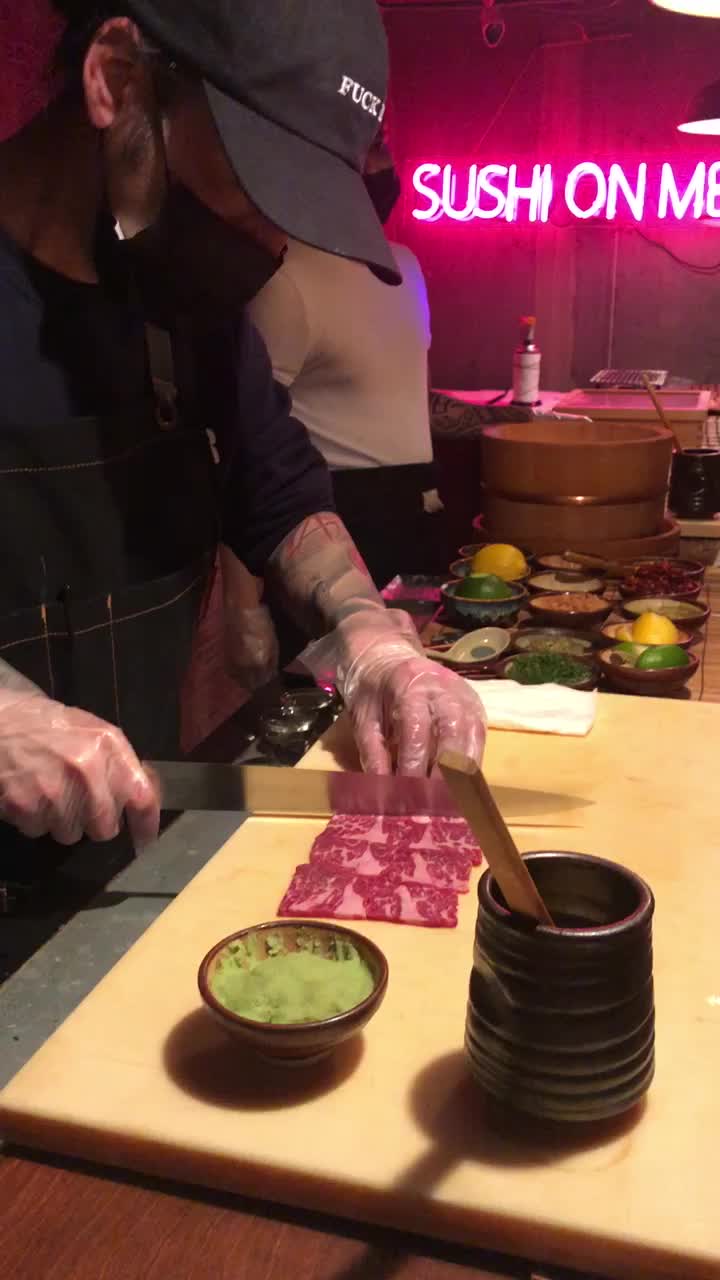 Video review of Sushi On Me