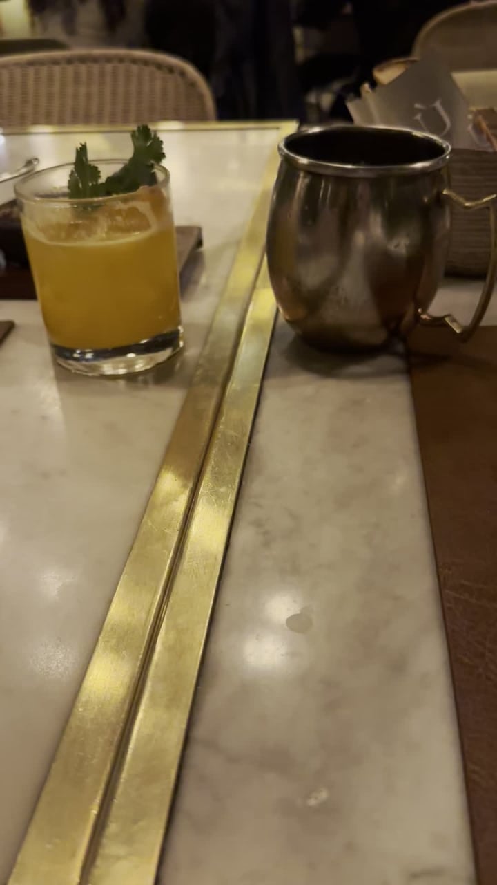 Video review of La Única