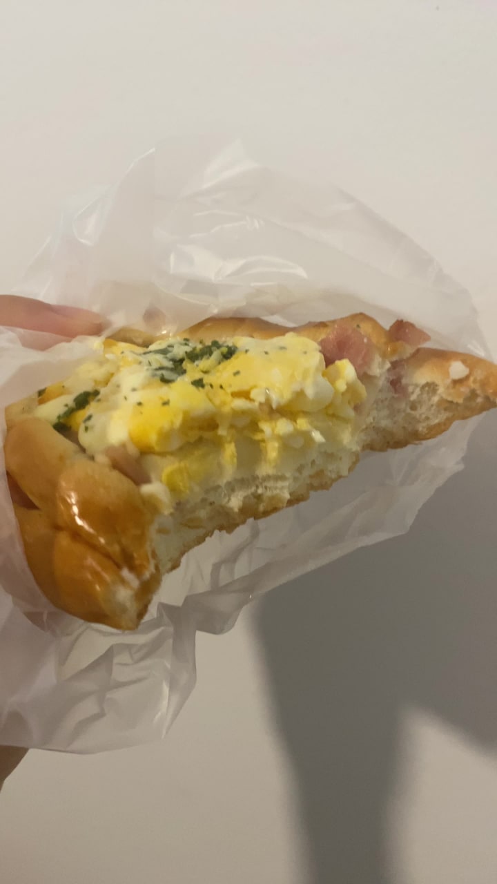 Video review of Four Leaves