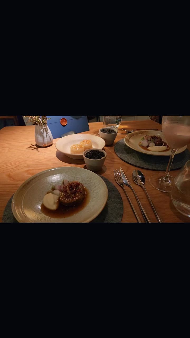 Video review of Bathers' Pavilion