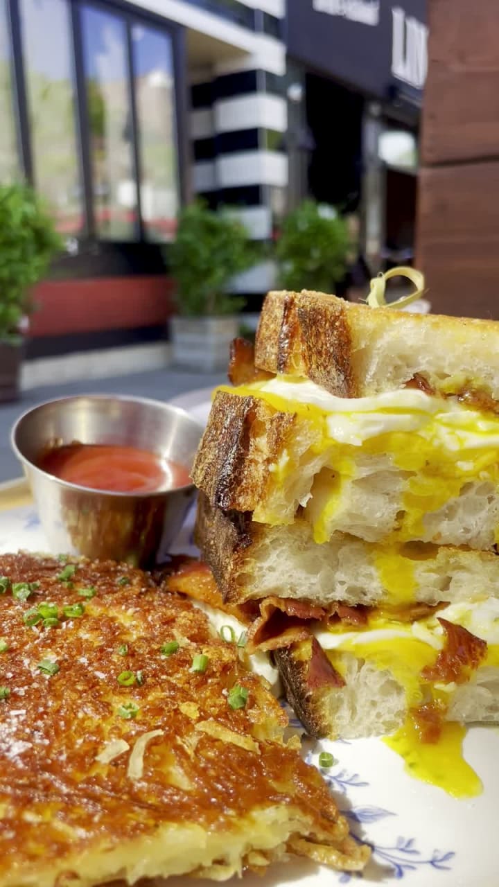 Lincoln Tavern & Restaurant