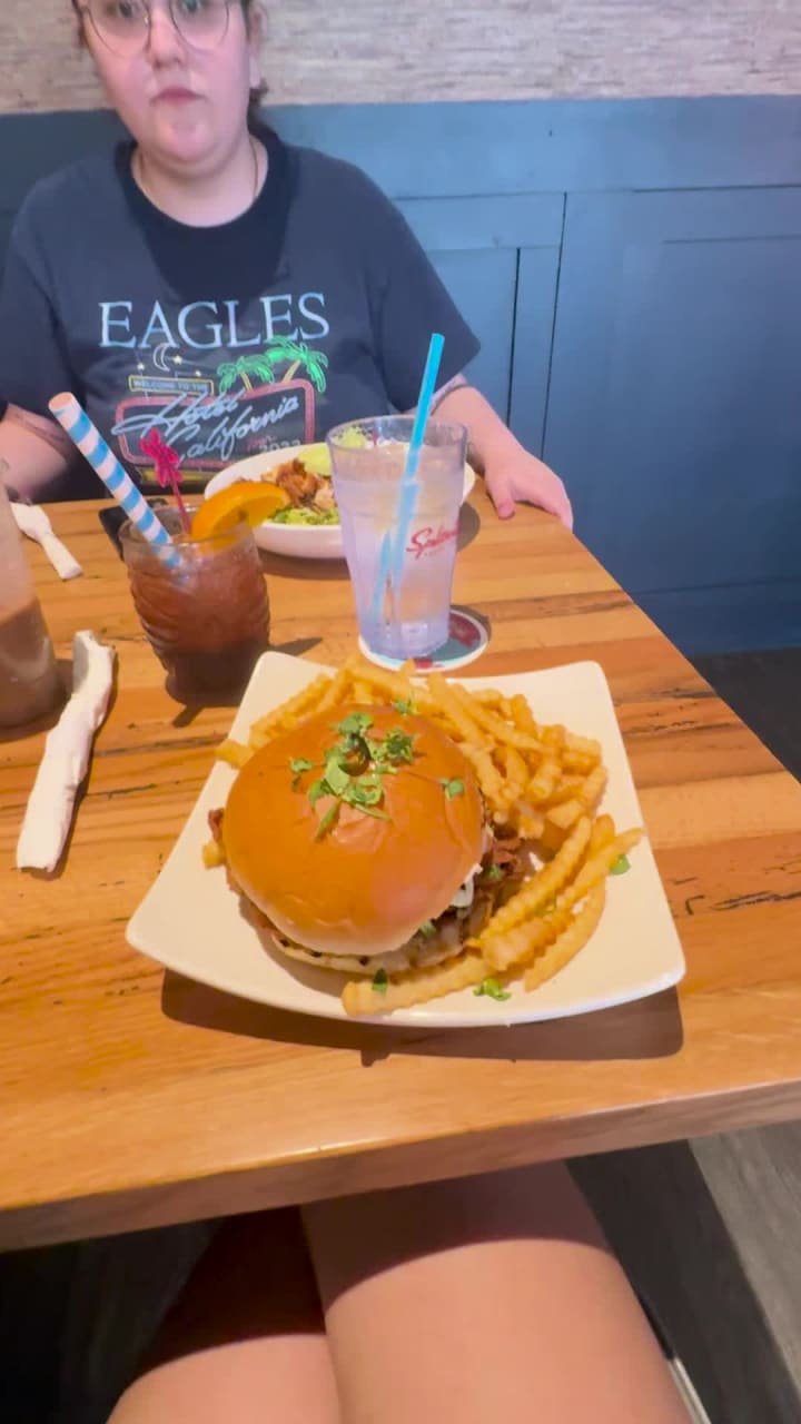 Splitsville Luxury Lanes