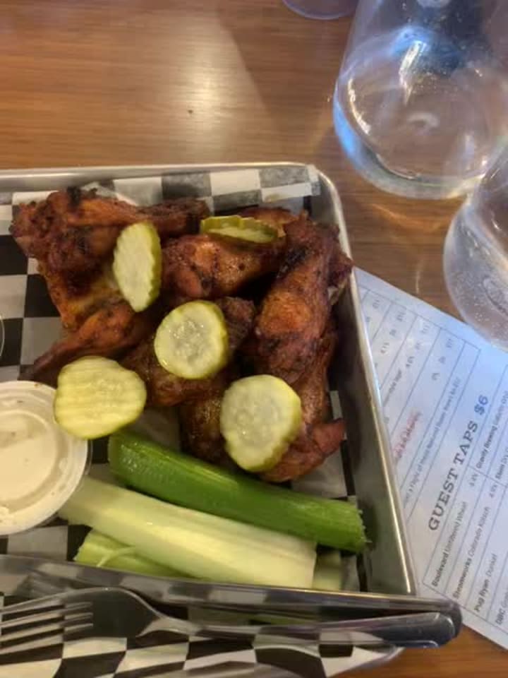 Busey Brews Smokehouse & Brewery