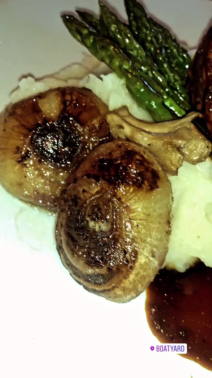 Video review of Boatyard