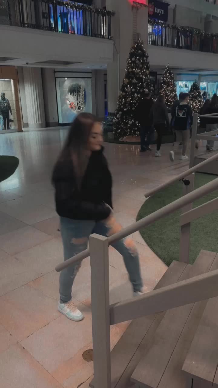 Video review of Tower City Center