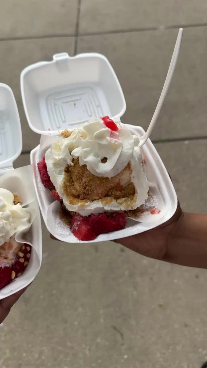 Video review of Sugar Shack