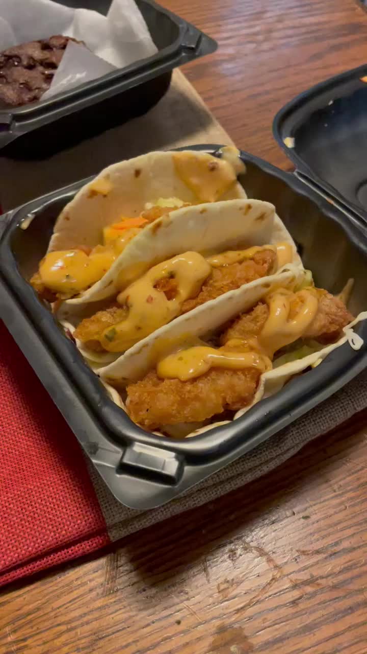 Video review of Alexander's Tavern