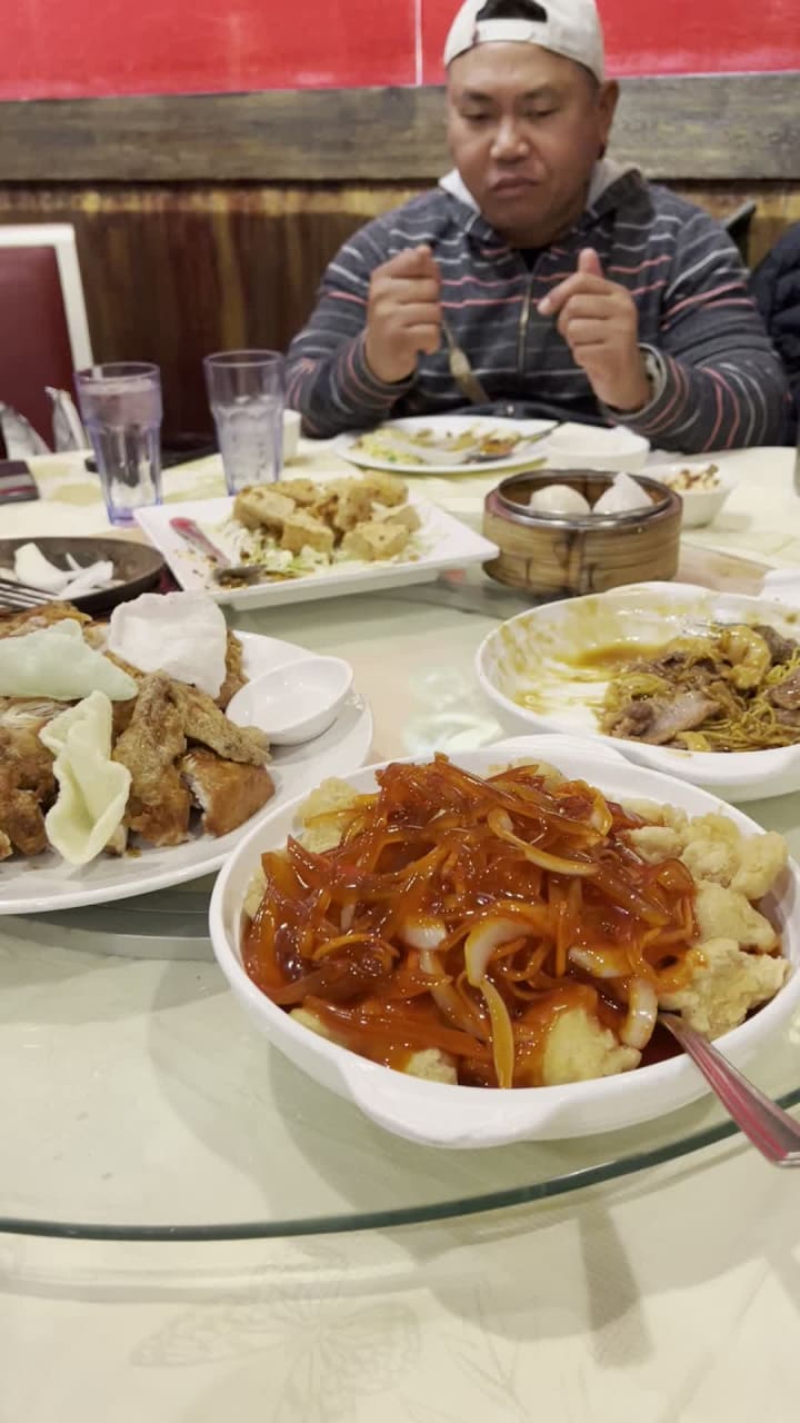 Video review of Tremendous Chinese Restaurant