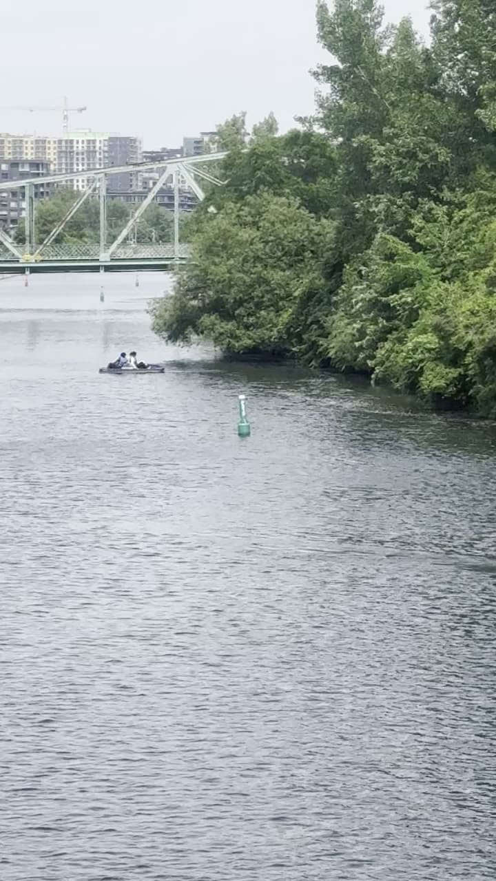 Video review of Canal-de-Lachine