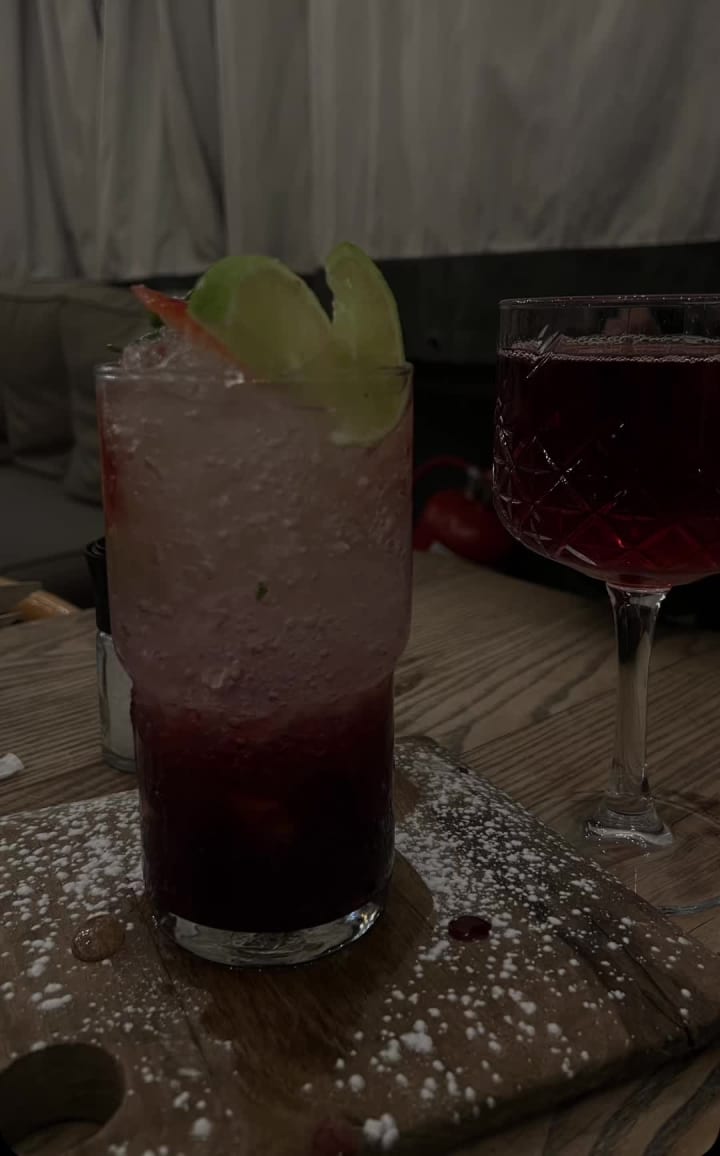 Life grand cafe waterfall