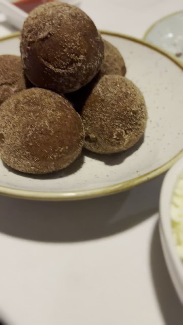 Video review of Alta Strada