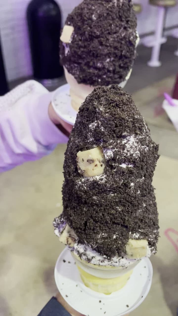 Video review of Frozen Gold