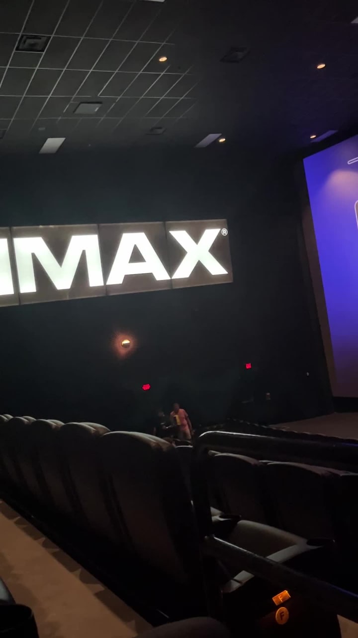 Video review of Cineplex Cinemas Yorkdale