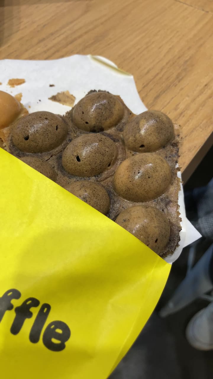 Video review of Happy Lemon