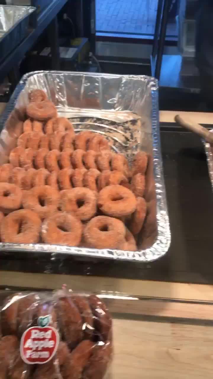 Video review of Red Apple Farm