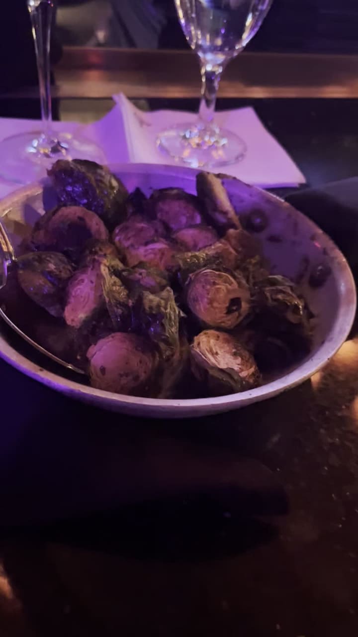 Mastro`S Restaurants