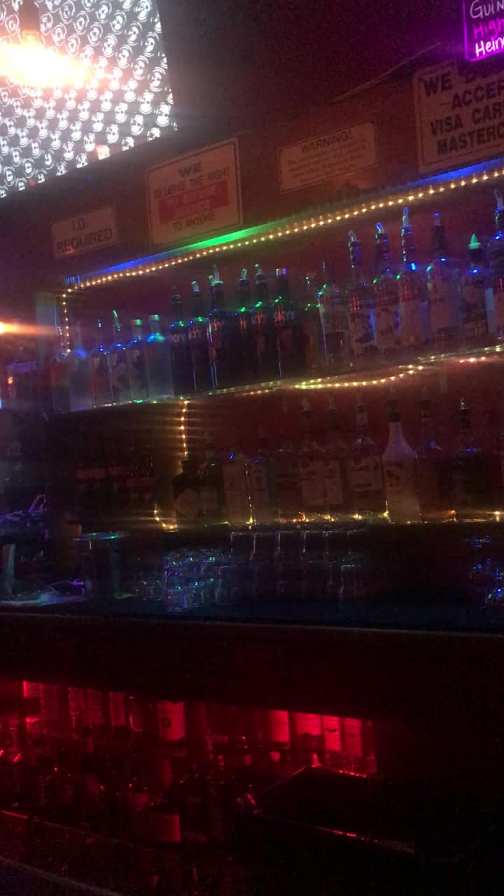 White Horse Tavern & Restaurant