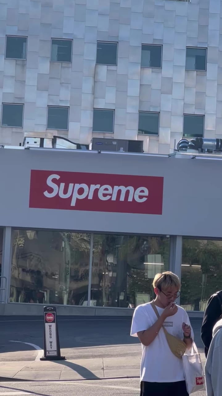 Video review of Supreme Los Angeles