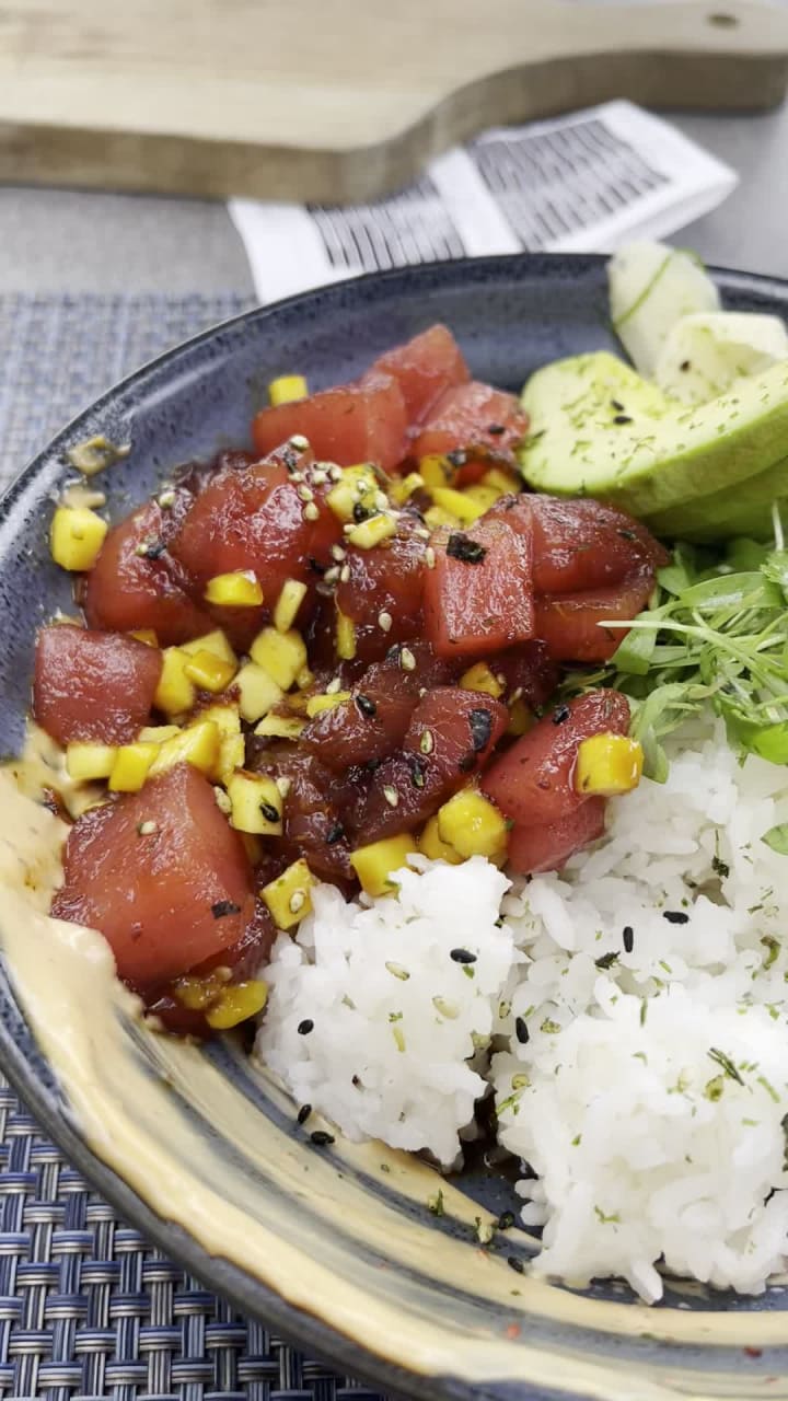 Video review of Sally's Fish House & Bar