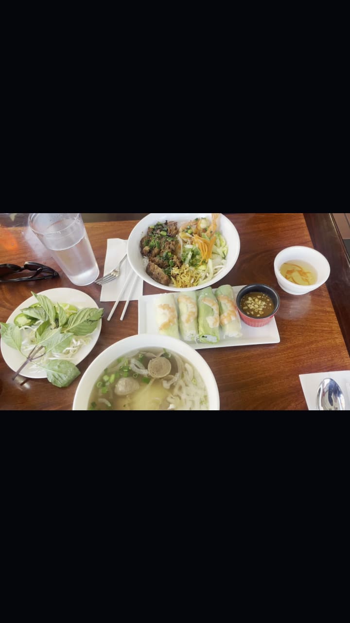 Video review of Pho Nam