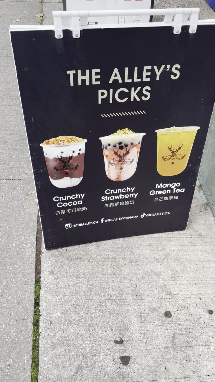 Video review of The Alley