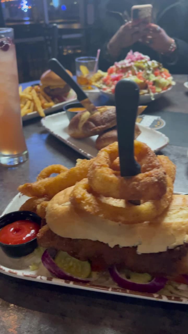 Harry's Tap House and Kitchen