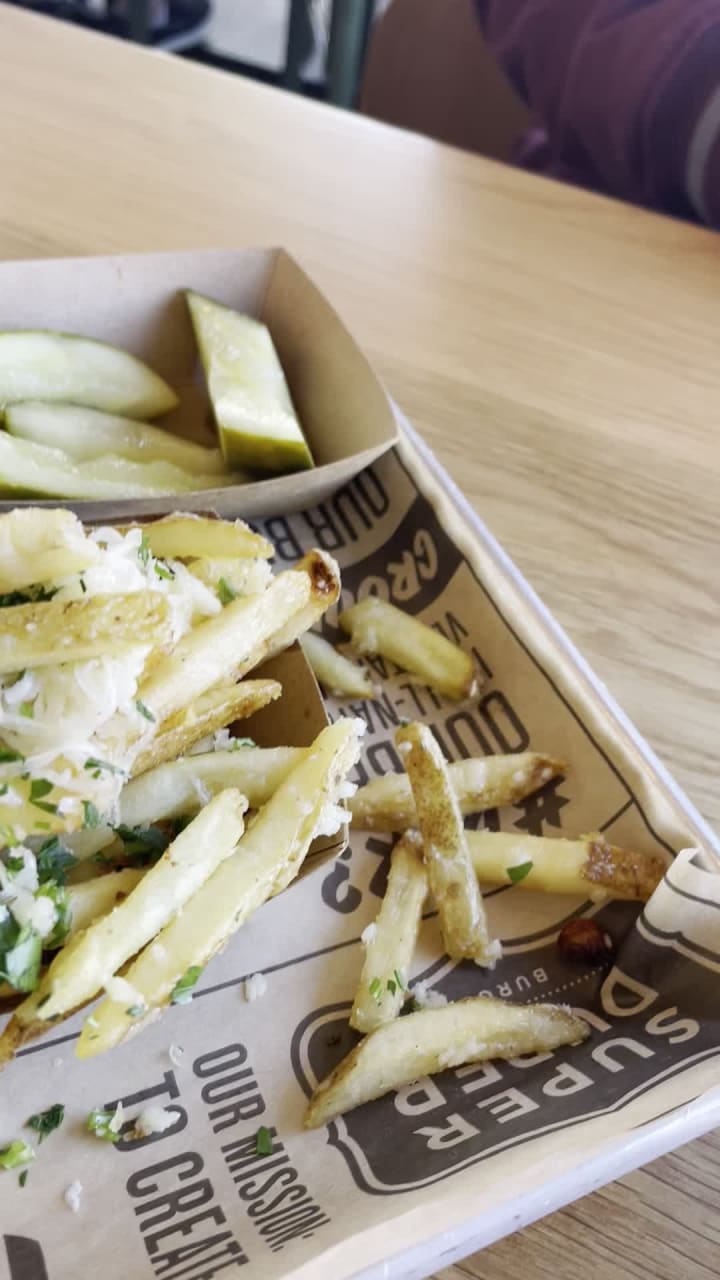 Video review of Super Duper Burgers