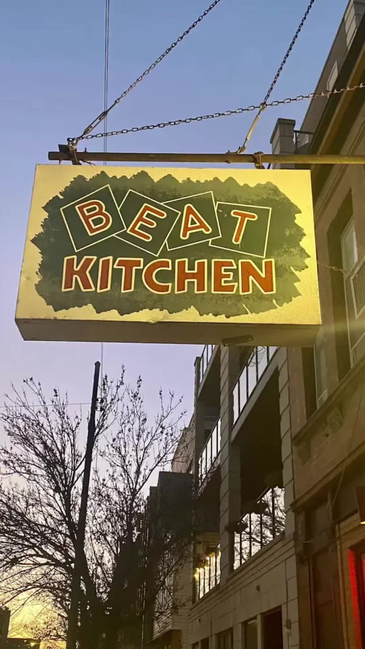 Video review of Beat Kitchen