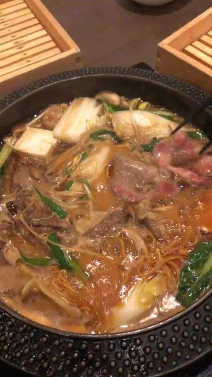 MO-MO-PARADISE Shibuya Koendori