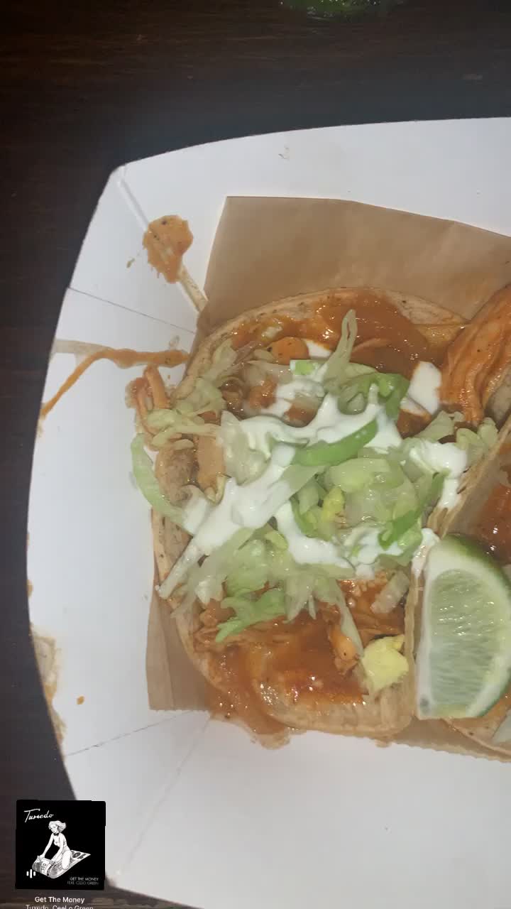 Video review of Tio Flores