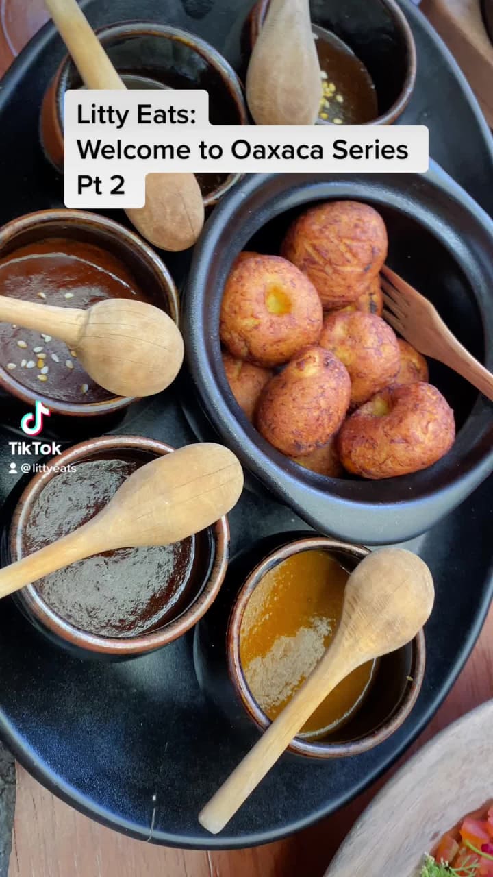 Video review of Los Danzantes Oaxaca