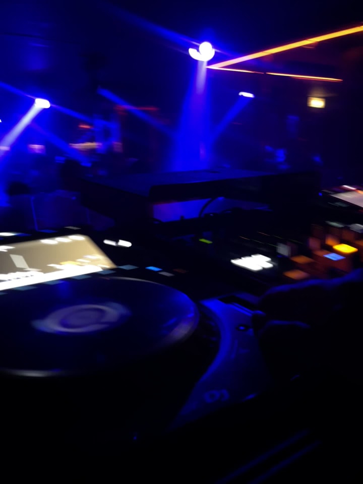 Video review of Sound-Bar